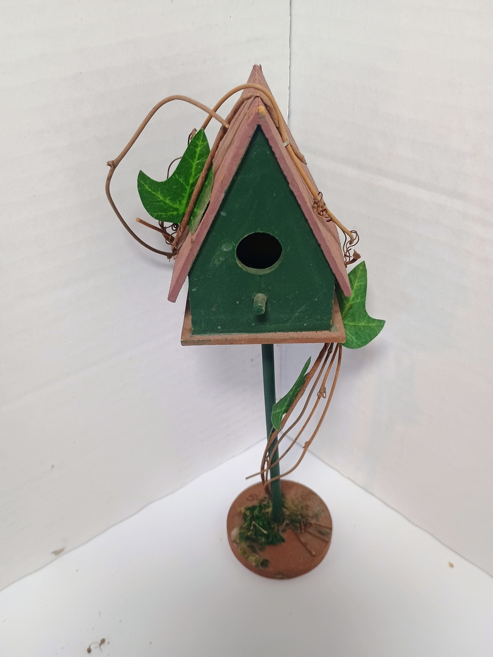 BIRDHOUSE & Crafters Square